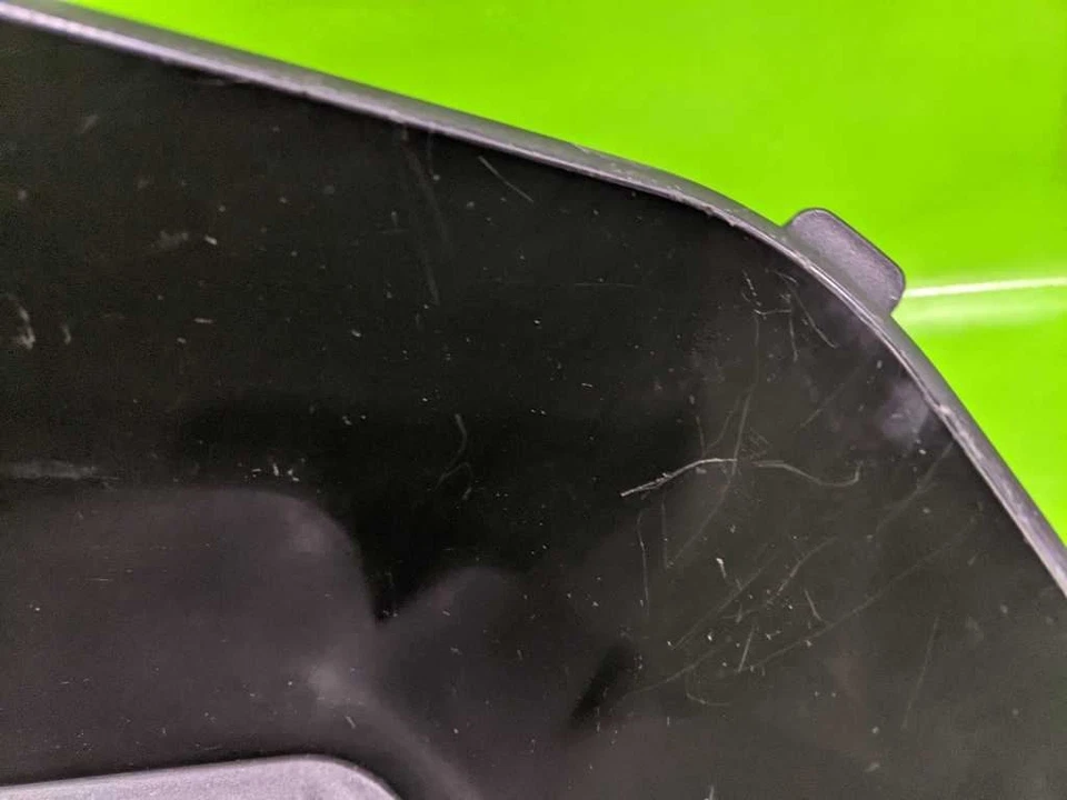 13-23 RAM 1500 REAR FLOOR STORAGE BIN OEM 4246-26 Foto 4 de 4