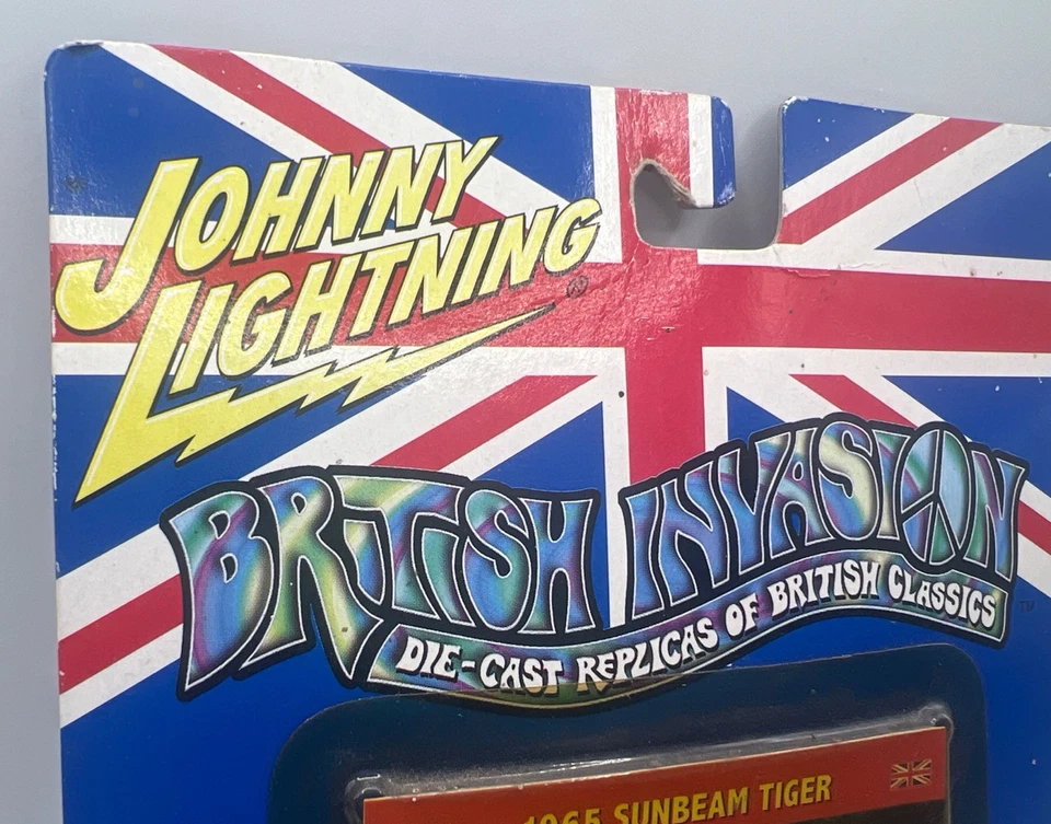 Johnny Lightning - Invasión británica - 1965 Sunbeam Tiger Green - Diecast 1:64  Foto 4 de 4