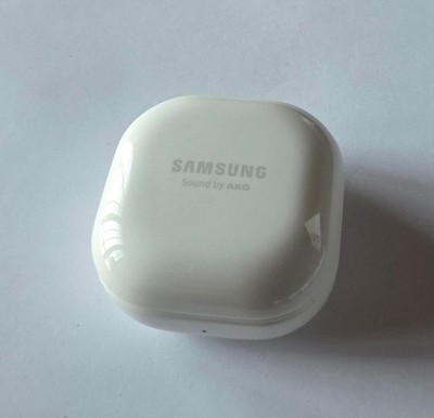 Unused Original White CHARGING CASE for Samsung Galaxy Buds Live Earbuds SM-R180