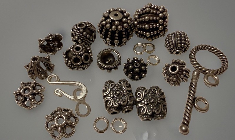 Mixed Lot Of 925 Sterling Silver Bead Caps Findings And Artisan Beads