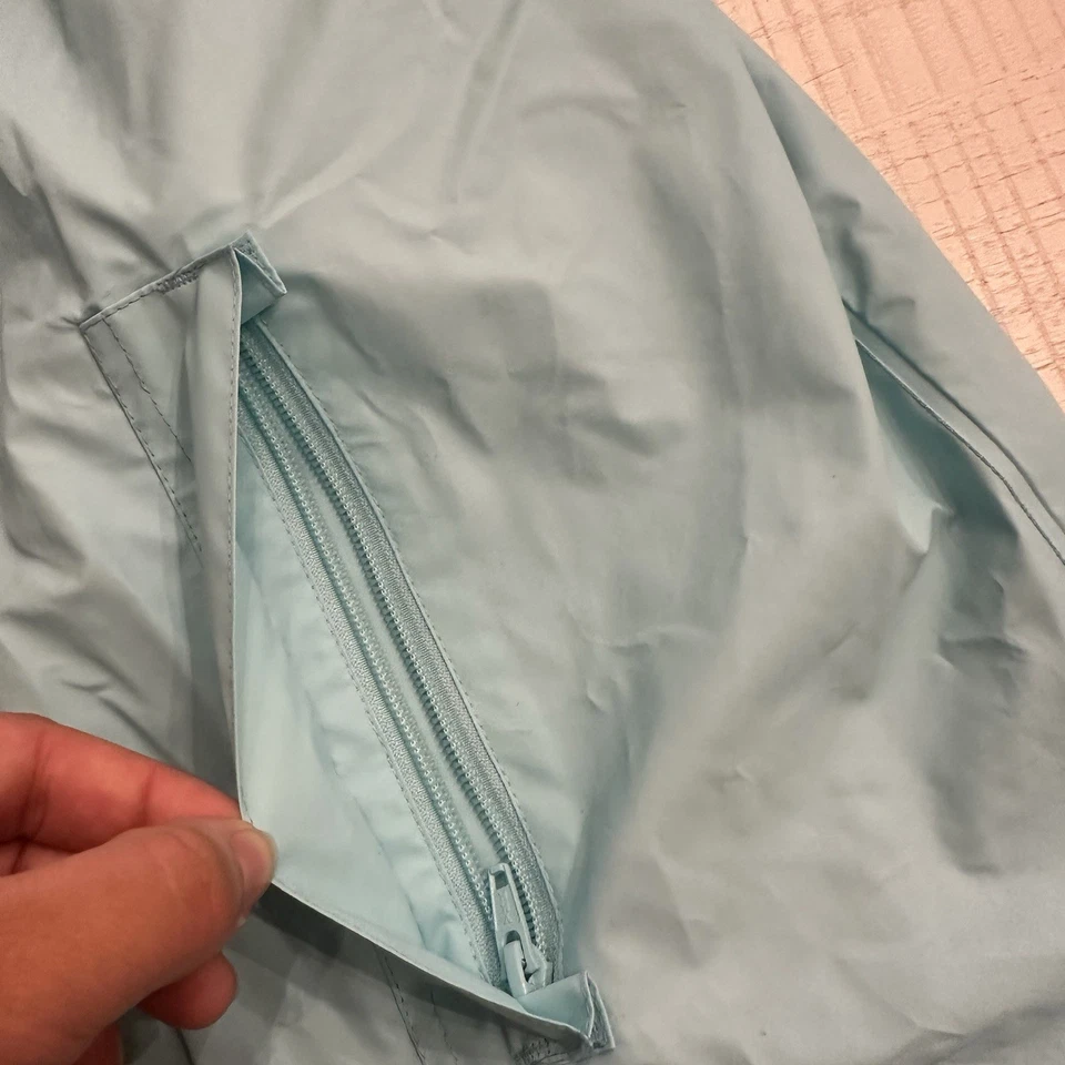 Charles River 雨衣蓝蓝色女士尺寸 2XL XXL 拉链带口袋二手状况完好 — 第 4/4 张图片