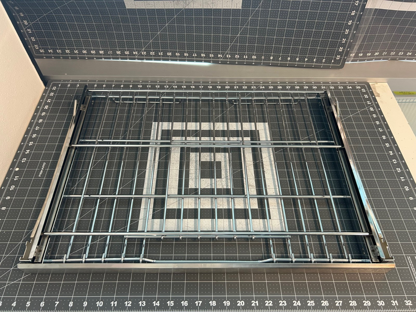 NEW Dacor Range Oven Slide Rack P# DOP36M96GLM-DA