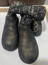 Women's Uggs Black And Gold Boots Size 6 Barely Worn