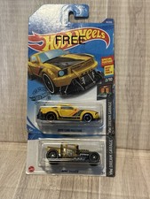 HOT WHEELS 2022 HW DREAM GARAGE 4/5 - BONE SHAKER SATIN GOLD-get 1 For Free  ..M