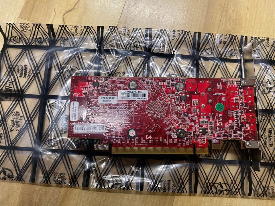 Visiontek VT 7750x4 PCIe 2gb 4x Mini DisplayPort - Image 3 of 3