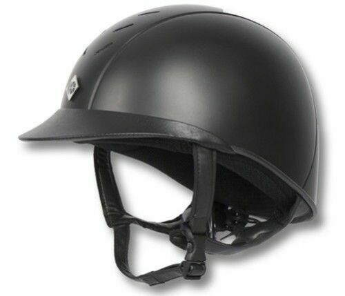 CASQUETTE - Etoiles des louves - Noir - BF015