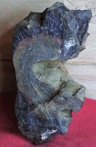 PREHISTORIC STONE EFFIGY/MULTI-TOOL/ROCK ART/SCULPTURE/ANOMOLY or PAREIDOLIA -A1