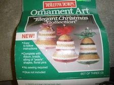 NIP Distlefink Designs Elegant Christmas Collection Ornament Art green Set of 3