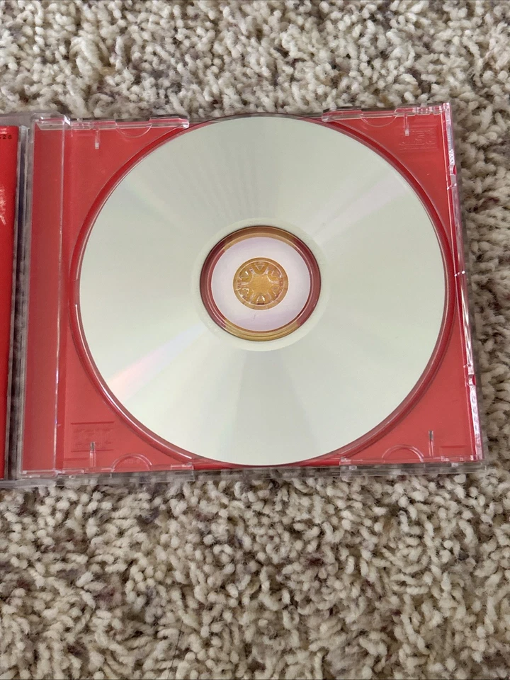 1 by The Beatles (CD, Nov-2000, Apple/Capitol) 27 Songs - Image 3 of 4