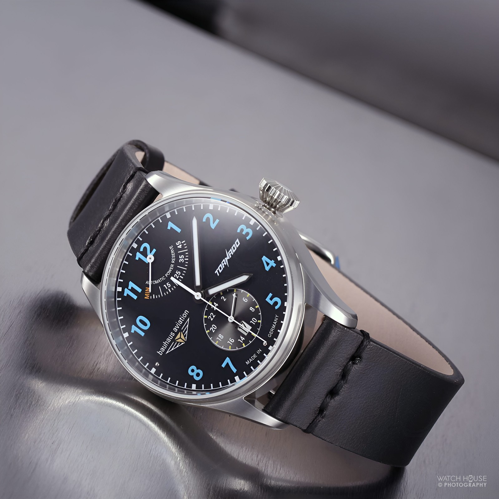 Bauhaus Aviation Tornado Automatik Herrenuhr 2790-3 Schwarz