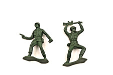 Lot Of 2 Tim-Mee Toys 5 Green Army Man Toy Soldiers
