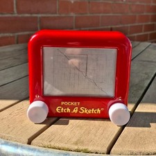 Vintage Pocket Etch A Sketch Graphics Toy