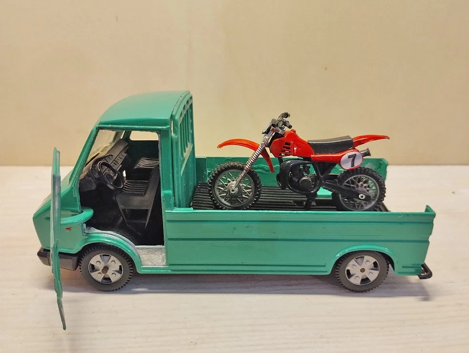 FIAT 242 TRASPORTO MOTO - MEBETOYS 1/25 - Immagine 2 di 4