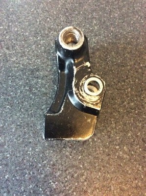 KAWASAKI KH250/400/500 H1 500 D/E/F S3 Z900 + KUPPLUNGSHEBELHALTER 46094-017
