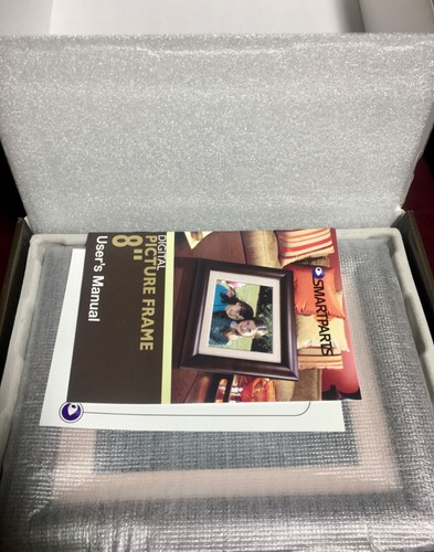 SMARTPARTS 8" Digital WOOD Picture Frame / STORE 2000 PHOTOS / WIRELESS REMOTE - Picture 3 of 6