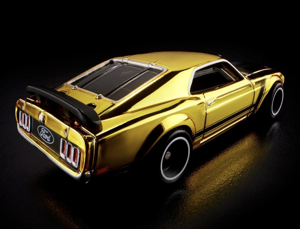 In Hand!! Hot Wheels Collectors RLC Exclusive 1970 Ford Mustang