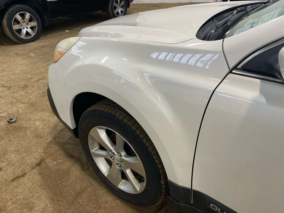 Used Front Left Fender fits: 2014 Subaru Legacy SW Outback w/o fender flare Fron - Imagem 3 de 4