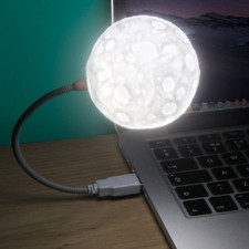 Full Moon USB Lamp - Moon Light for PC - Paladone