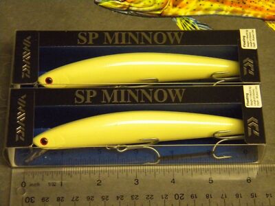 Daiwa Salt Pro SP Minnow Striper FLOATING Lure DSPM15F35 Bone White Lot 2