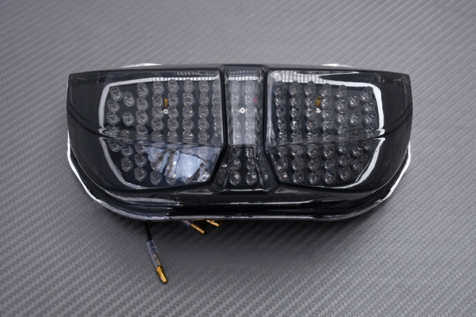 Clignotants moto invisibles et feu stop LED Yamaha FZ8 S résolvant le manque de visibilité