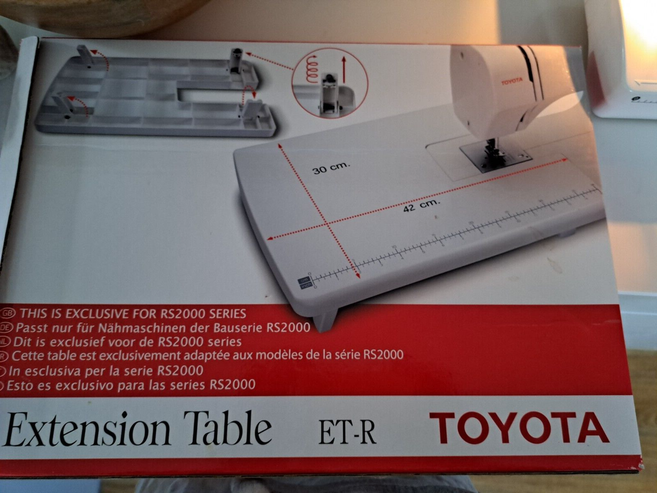 Toyota RS2000 Quiltmaster Sewing Machine + Accessories + Extension Table Boxed eBay