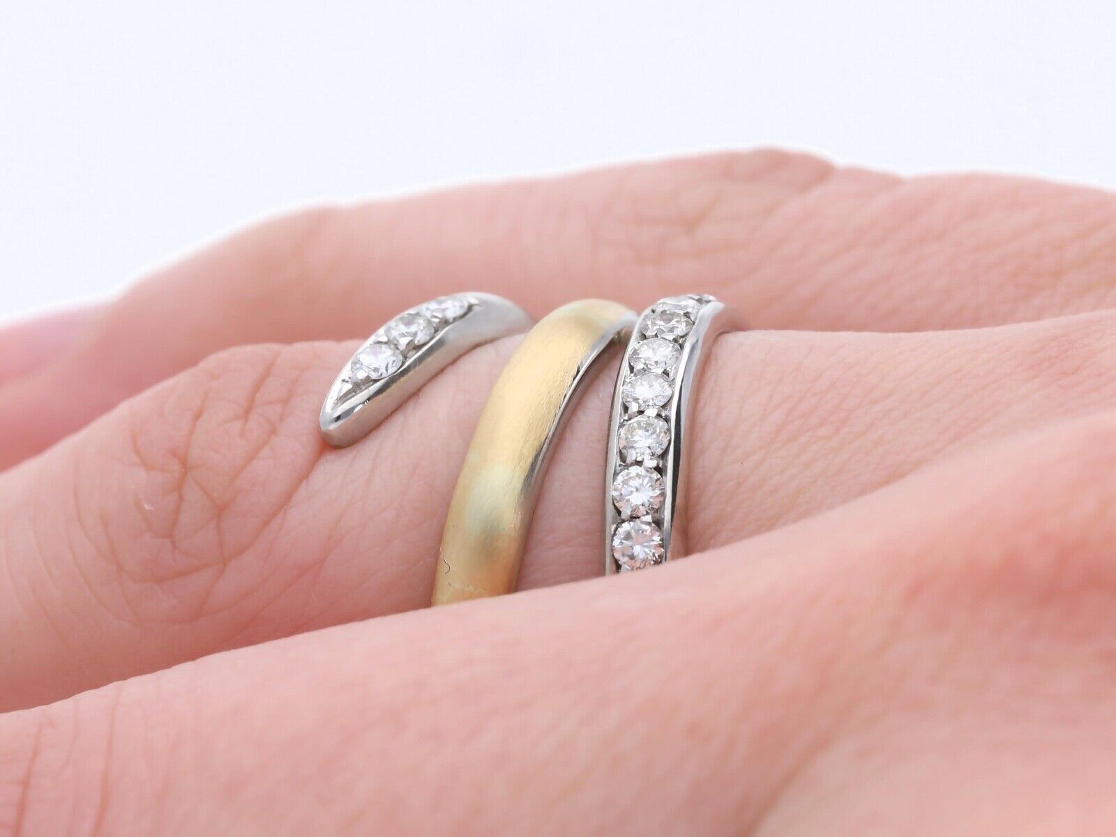 wert-3-100-eur-ring-0-70-karat-brillanten-750-gold-18-karat-um-1990