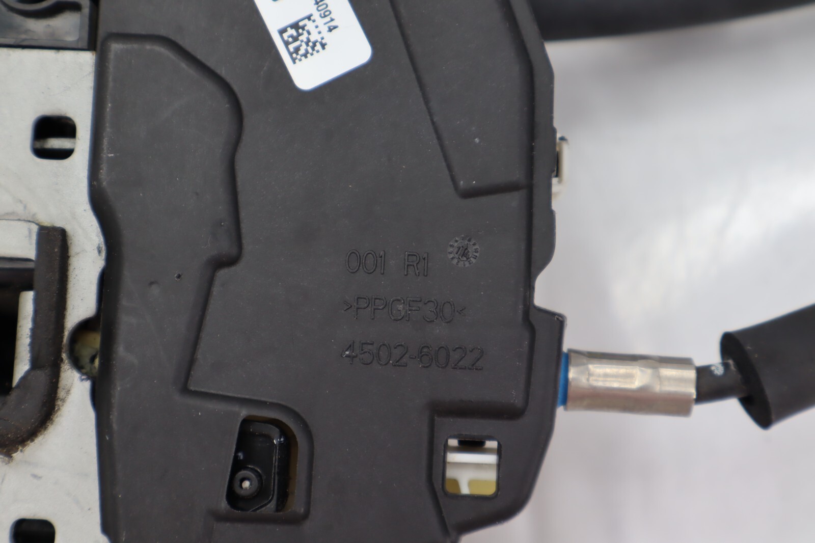 Maserati Ghibli 2014-2017 FRONT+RIGHT Door lock actuator