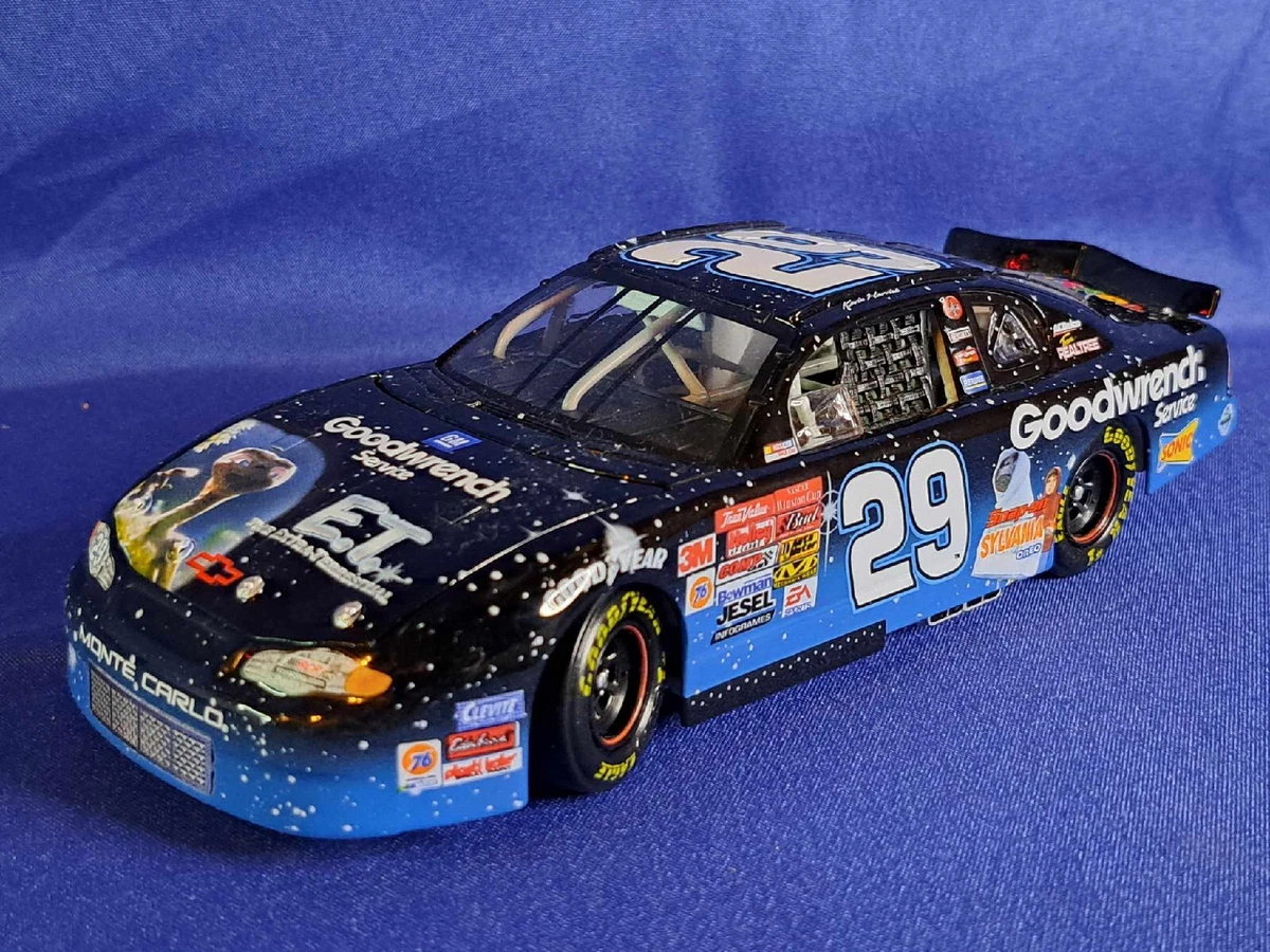 Kevin Harvick 29 E.T. Black Chevy Monte Carlo NASCAR Action 1 24 Diecast car