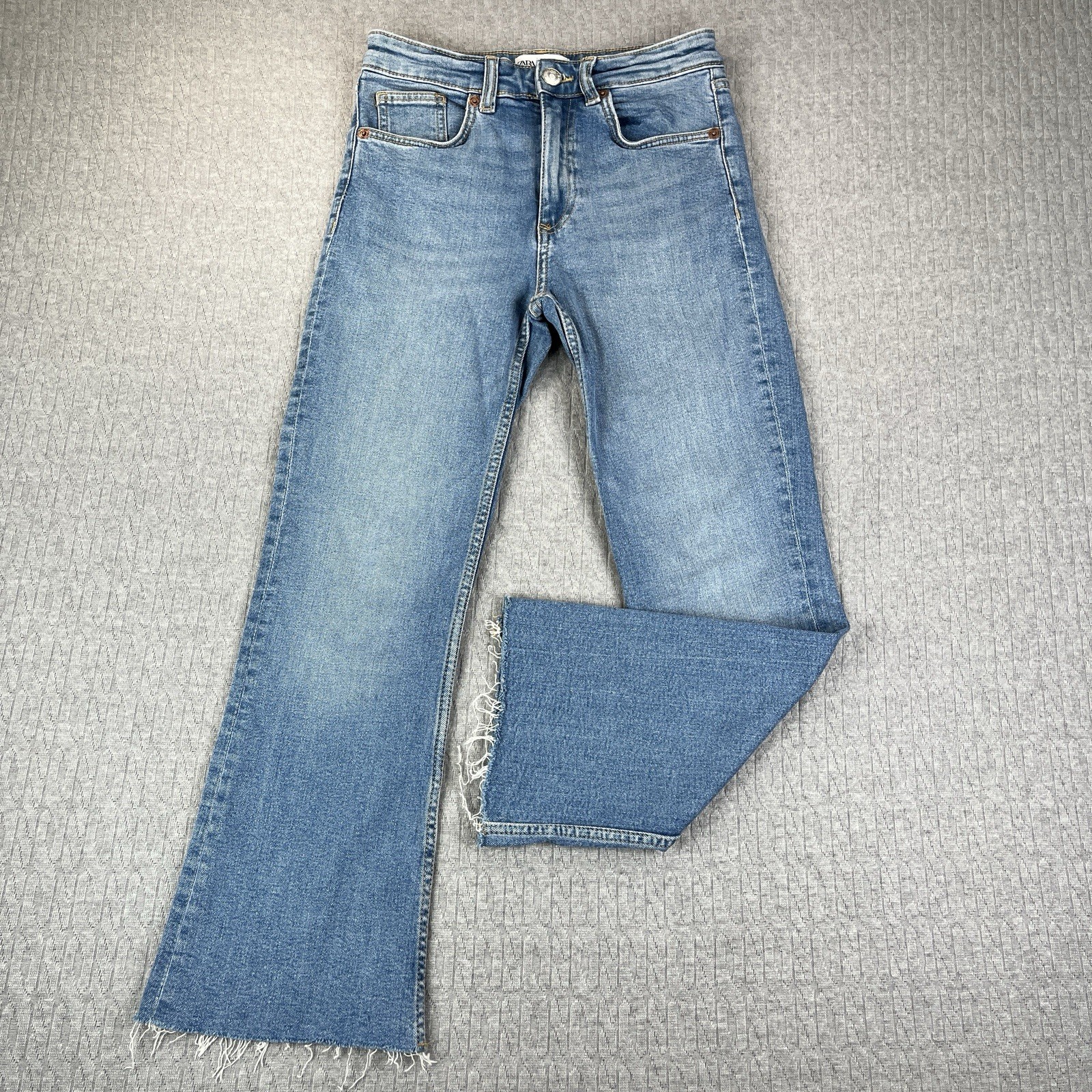 ZARA Bootcut Dress Jeans Women 4/26X25 High Rise Raw Hem Light wash