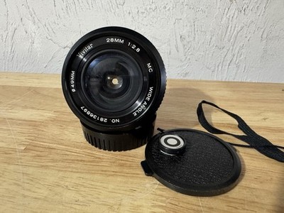 Vivitar 28mm f/2.8 MC Wide Angle Manual Focus Camera Lens 49mm Filter w/ Bag Cap