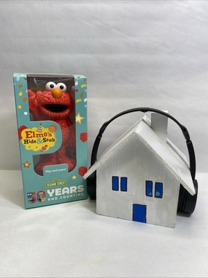 Sesame Street ELMO'S HIDE & SEEK 50th Anniversary Game Play