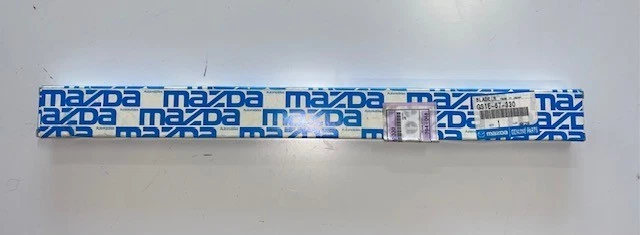 Limpiaparabrisas lateral derecho Mazda CX-7 2007-2012 ORIGINAL, PIEZA NUEVA OEM, P/N GS1E67330 Foto 2 de 4