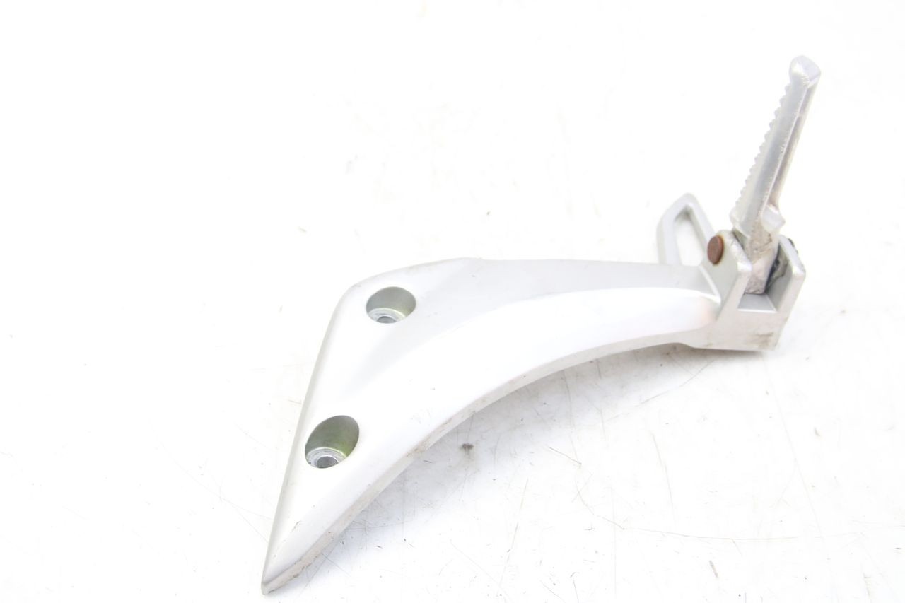 REAR RIGHT FOOTREST BRACKET - HONDA VISION NSC R 50 (2013 - 2015)