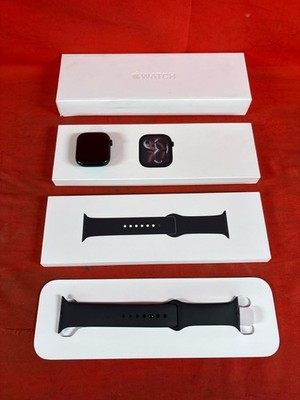Apple Watch Series 11 46mm GPS + Cellular Jet Black w/ S/M Sport Ban (CP1120778)