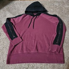 Under Armour Womens Sweatshirt Size S