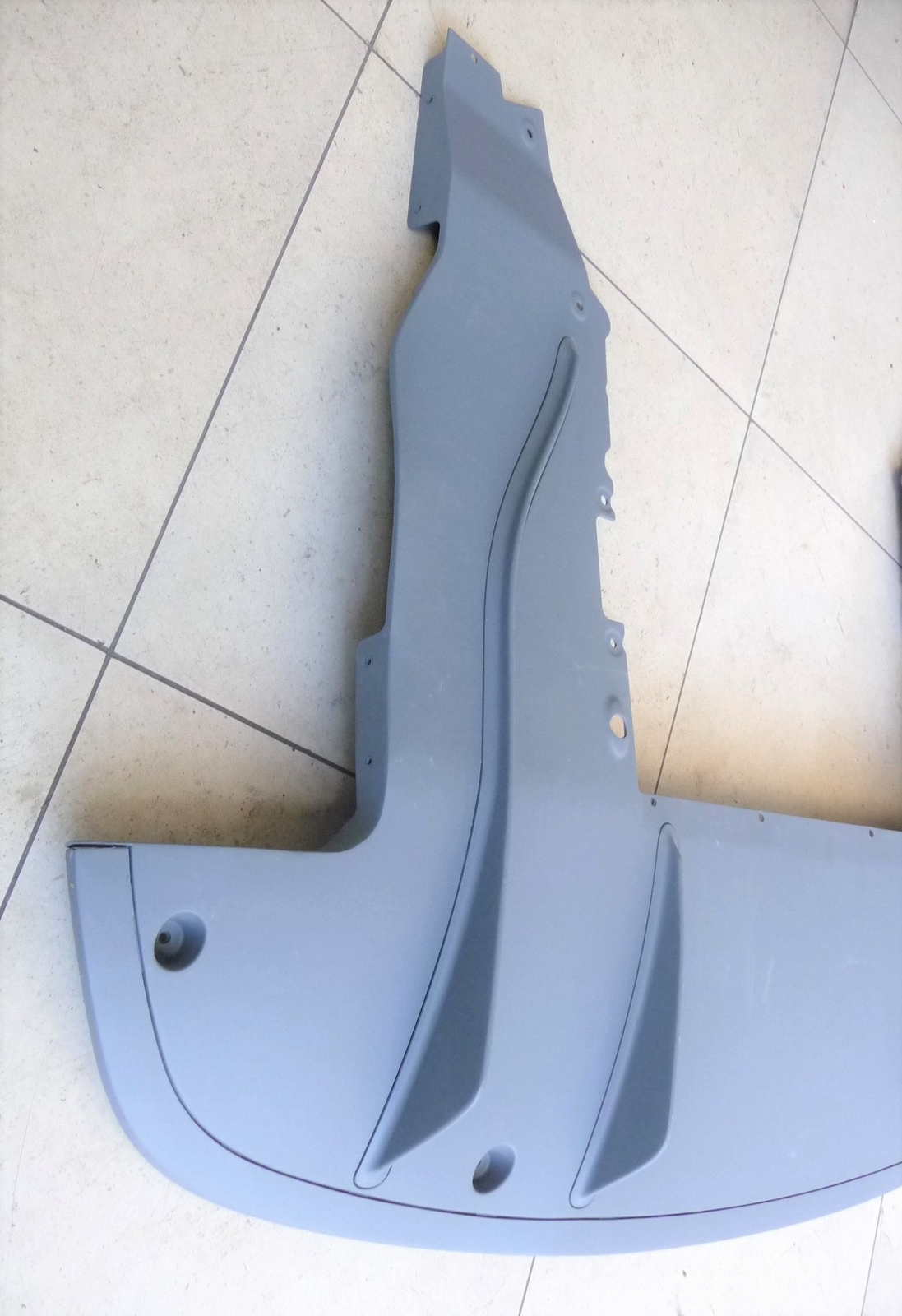 2017 -2022 McLaren 720s Rear Diffuser Cover Shield 14A3028CP OEM