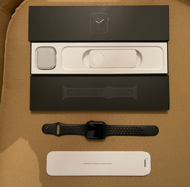 apple watch series 6 gps 44mm nike