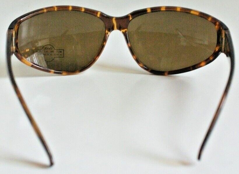 NWT True Vintage 90\'s Wrap Around lady\'s fashion sports frame smoke sunglasses NWT True Vintage 90 main image 2