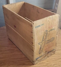 RARE STANAVO AVIATION GASOLINE CRATE BOX STANDARD OIL 5-GALLON SIGN 