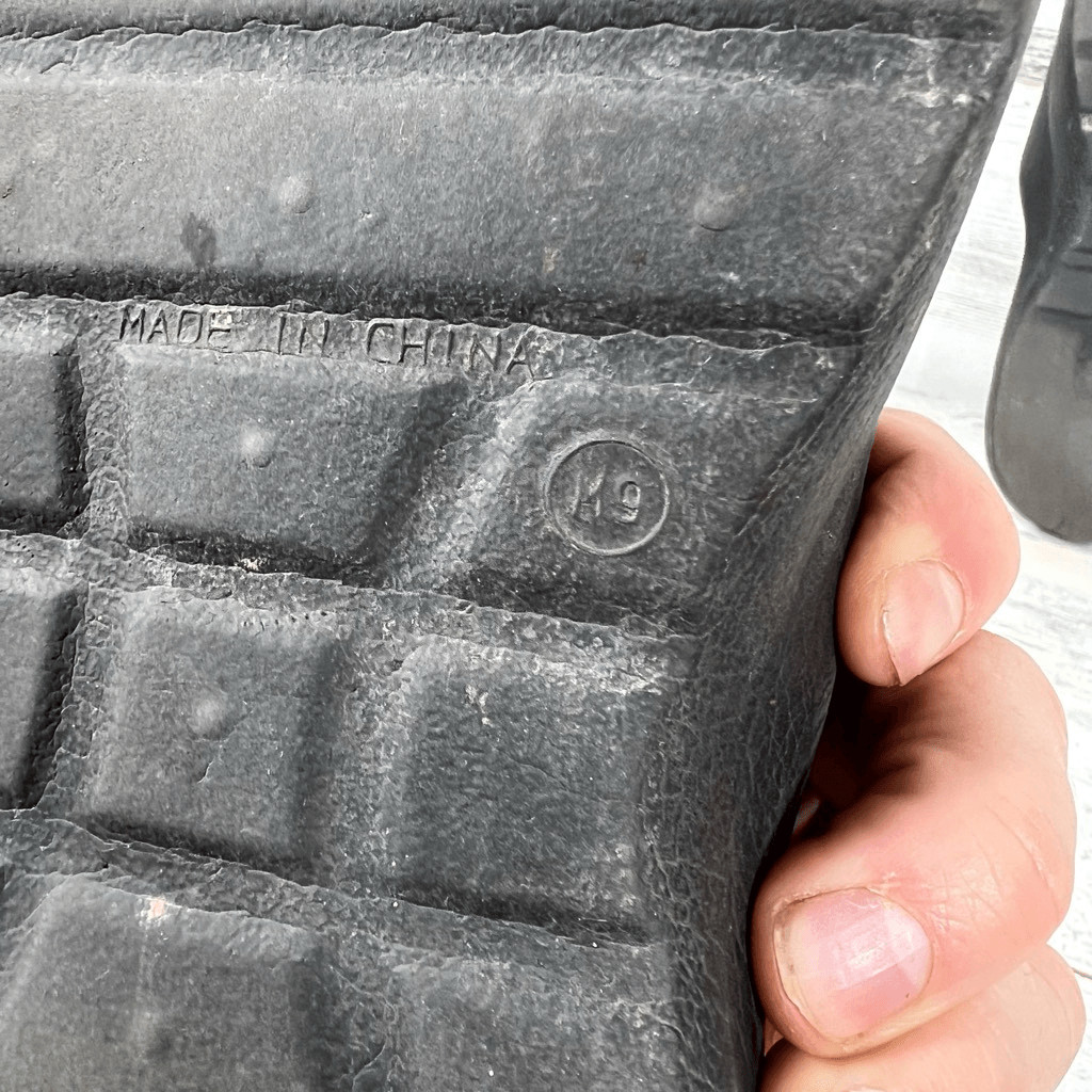 Assistant Mens  9 thumbnail 7