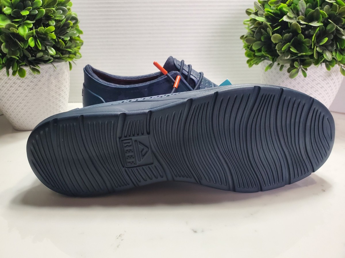 Reefwalkerページ REEF Men's Water Coast Waterproof Slip On Cushion Boat Shoes