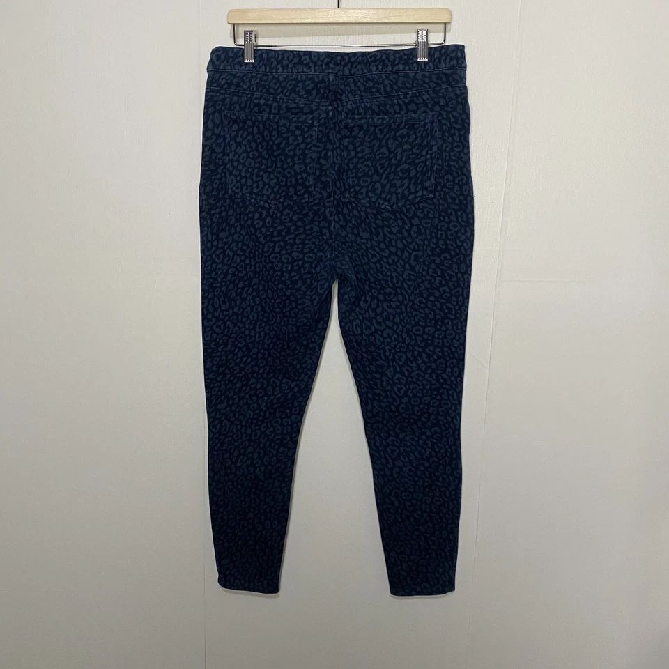 Spanx Women’s Blue Animal Print Stretch Pull-On Cotton Blend Pants Size XL. - Image 4 of 4