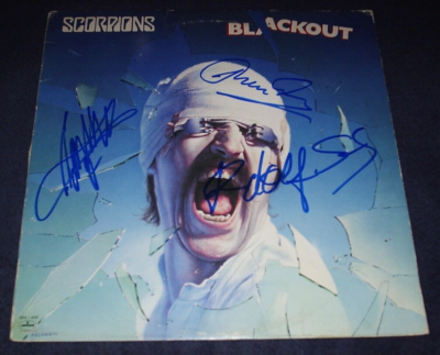 SCORPIONS RECORD SIGNED TITLED