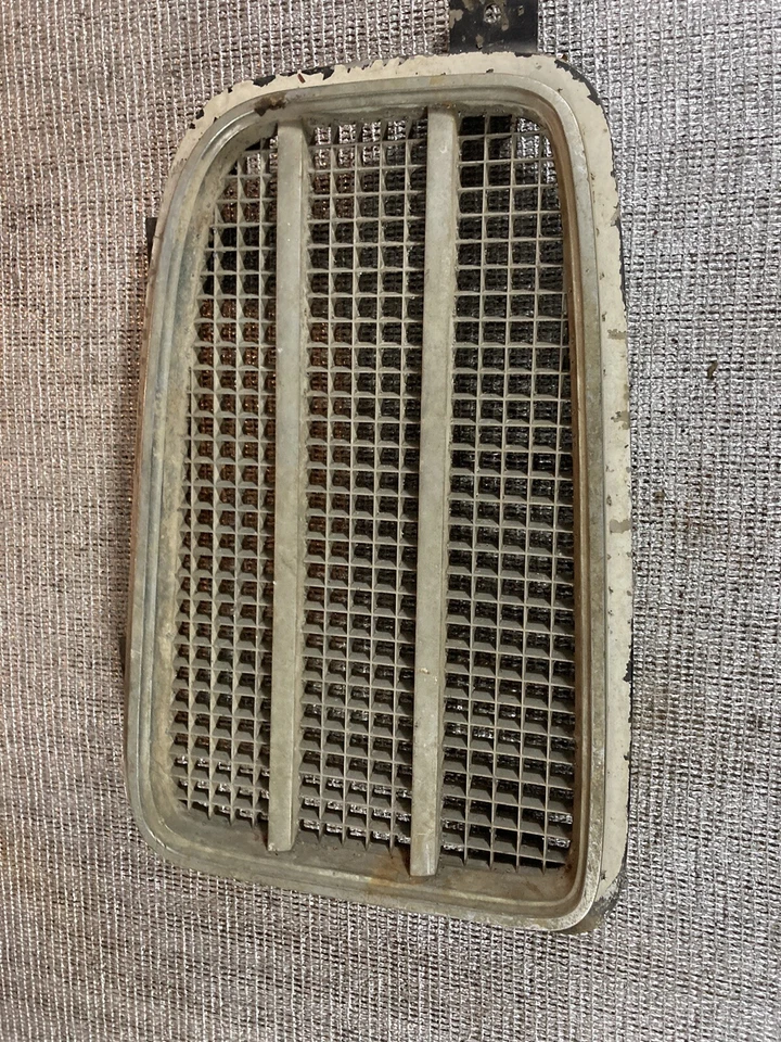 Pontiac Lemans Grill RH 1972 Foto 2 de 4