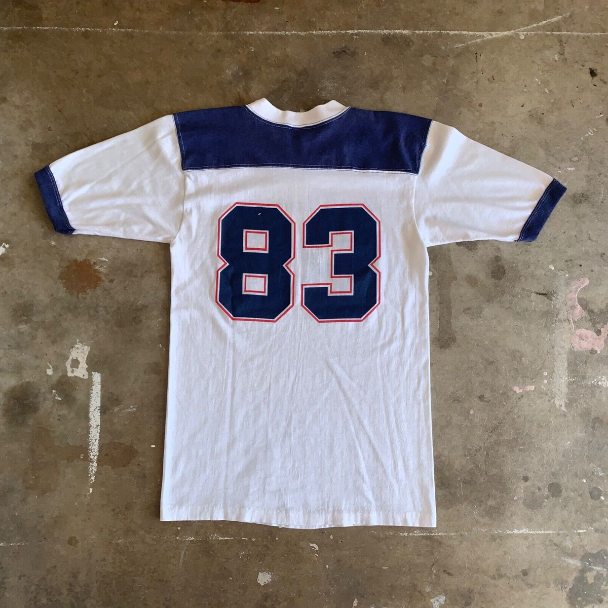 1983 VINTAGE 80s AMY WINEHOUSE WORN DISNEY WORLD T-SHIRT SZ S