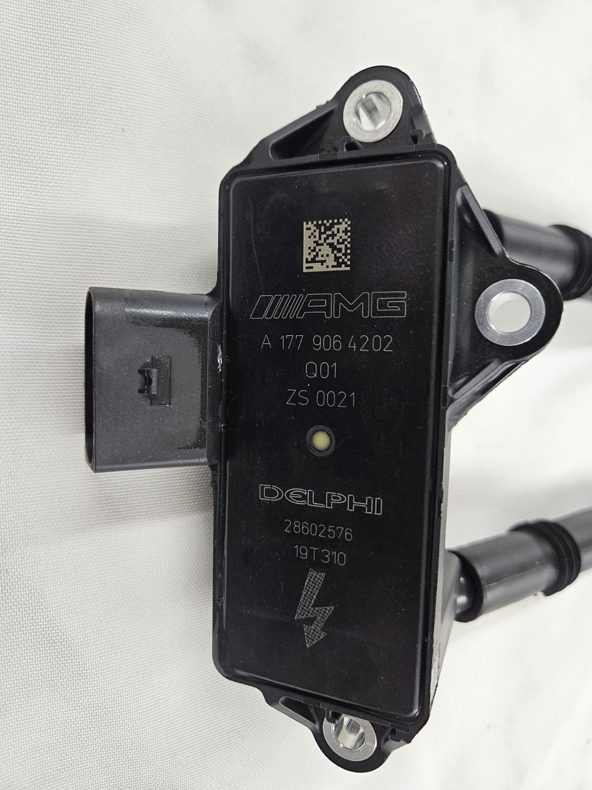 GENUINE ASTON MARTIN IGNITION COIL PACK DOUBLE OEM NEW MY83-SE12A366-AA