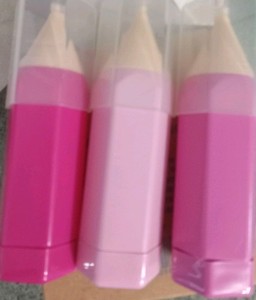 - Set of 3 Avon Decorating Pen Set Frosting Icing F3492771 new in box.