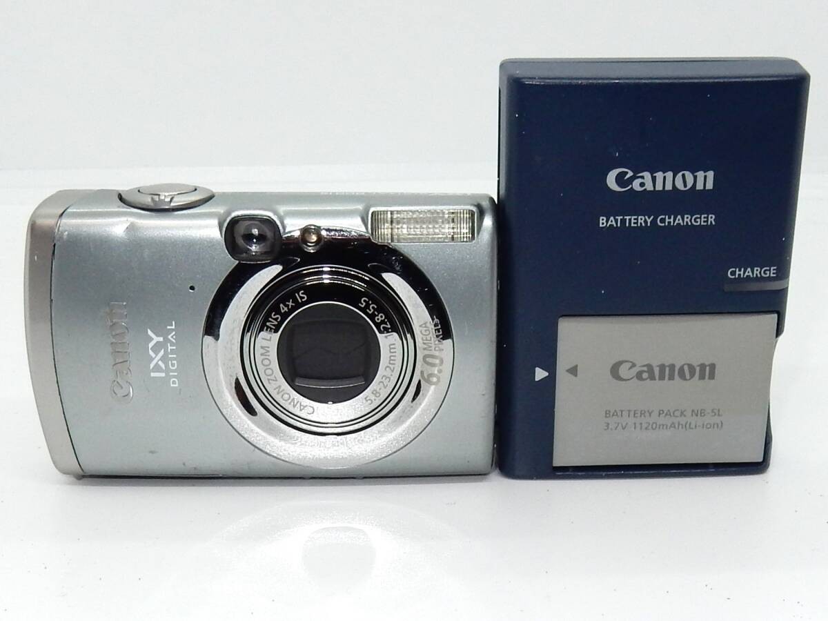 キヤノン IXY DIGITAL 800 IS Canon IXY 800 is silver compact digital camera Digital