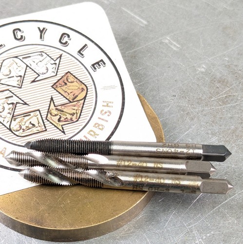 3 Rubinetti 12-40 NS Spirale 2 Flauti/Punti Affilati! Utensile per macchinista HSS Regal USA§067 - Foto 8 di 8
