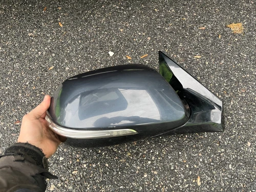 2013 - 2016 Hyundai Santa Fe Passenger Side Right Door Mirror With Blind Spot